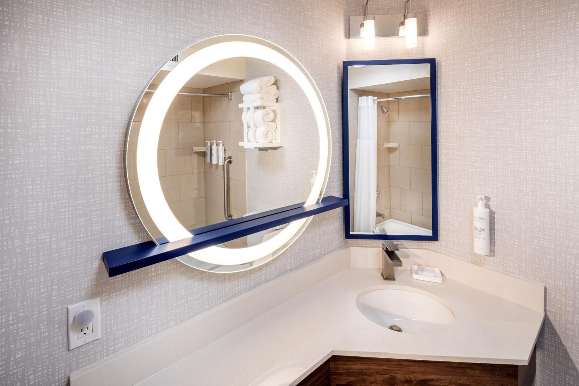 Hampton Inn Pullman Buitenkant foto